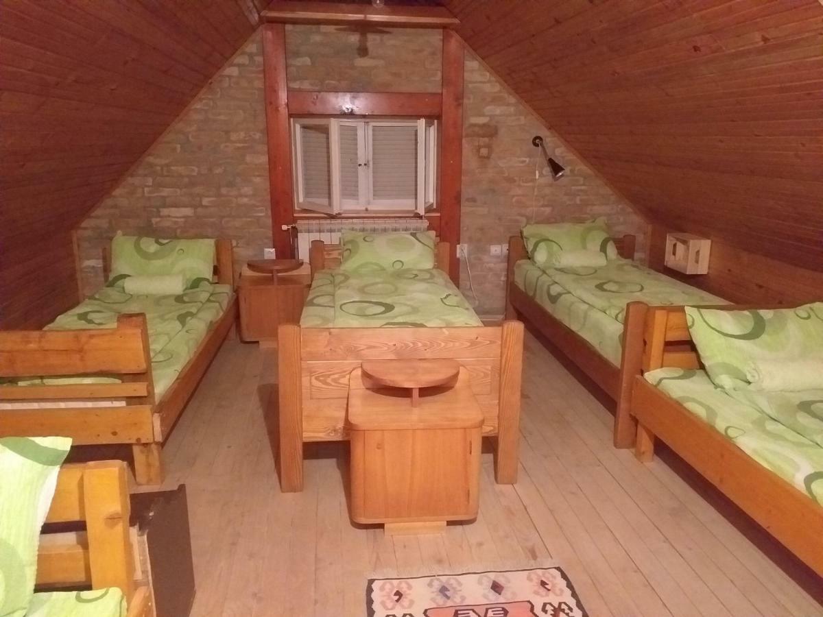 Lodging Vidmar Sremski Karlovci Exterior foto